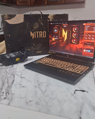 Acer Nitro 16 RTX 4070 - Ryzen 7 7735HS - 2K 165hz