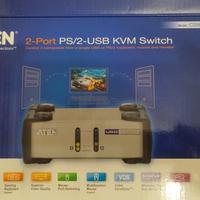 Switch KVM PS/2-USB VGA 2-porte 
CS82U Aten