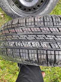 Gomme 245 65 18