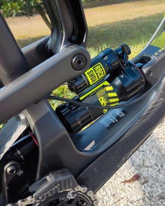 Santa Cruz nomad 4 taglia L