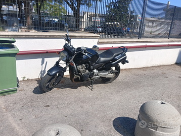 Honda Hornet 900