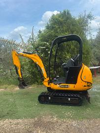 Miniescavatore jcb 8018 escavatore