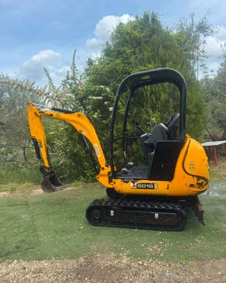 Miniescavatore jcb 8018 escavatore