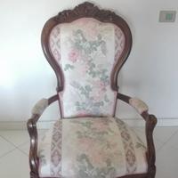 Poltroncina in stile legno massello