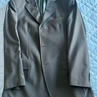 completo da uomo Lardini in fresco di lana