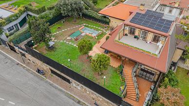 PORZIONE DI QUADRIFAMILIARE A ROMA