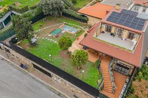 PORZIONE DI QUADRIFAMILIARE A ROMA