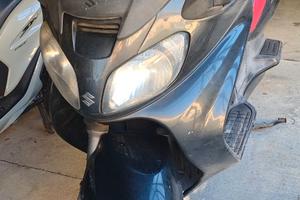 Suzuki Burgman 650 no abs 2004