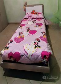 letto singolo effetto legno color olmo e bianco