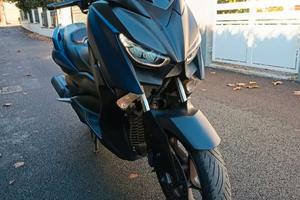 Moto Yamaha xmax 125