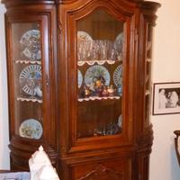 Mobile Vetrina in legno