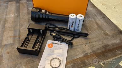 Wurkkos Torcia Subacquea da 13.000 Lumen per Immer