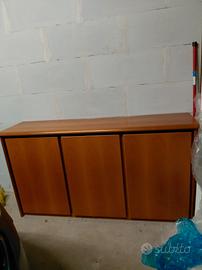 mobiletto in legno noce