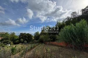 Appartamento di 75 m² con 3 locali e box auto a Fi