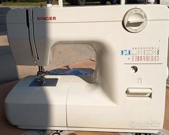 macchina da cucire Singer 