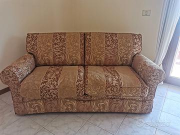 Divano damascato 2 posti