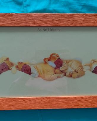 Cornice in legno arancione, nuova.