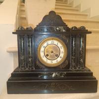 Orologio da camino antico