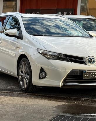 Auris Touring Sports 1.8 Hybrid Lounge-unipro-perl