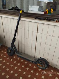 Monopattino Elettrico 