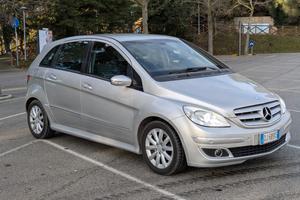 Mercedes B180 D Sport  perfettamente funzionante