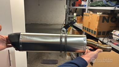 Terminale di scarico benelli trk 702x roads italia