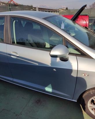 Porta anteriore dx nuda SEAT IBIZA del 2010