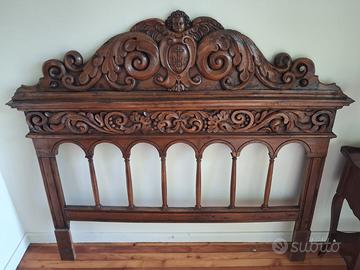 Testiera letto antica (L 144 cm x H 130 cm)
