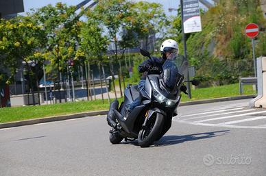 Voge Sfida SR3 300 pronta consegna - PROMO finanzi