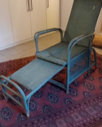 chaise longue in vimini