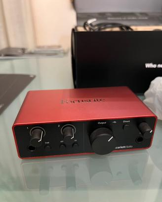 Focusrite Scarlett Solo Studio 3rd Gen completo