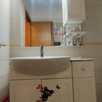 mobile bagno e specchiera