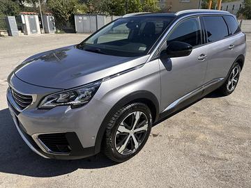 PEUGEOT 5008 ANNO 2018 AZIENDALE N1