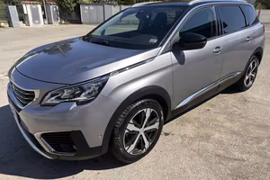 PEUGEOT 5008 ANNO 2018 AZIENDALE N1