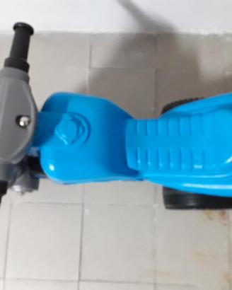 moto triciclo  cavalcabile
