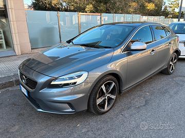 Volvo V40 T3 R-Design 1.5 152Cv