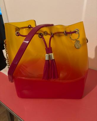 Borsa secchiello in gomma design KARTELL Grace K