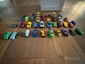 Lotto 40 macchinine metallo 1:64 + Disney Cars
