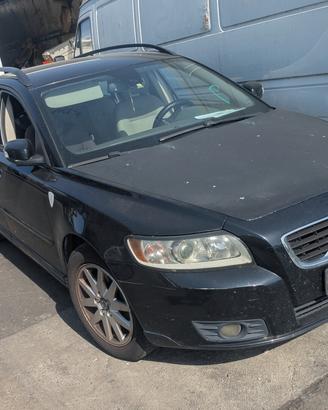 VOLVO V50 2004-2012 2.0 D 5 Porte Station Wagon