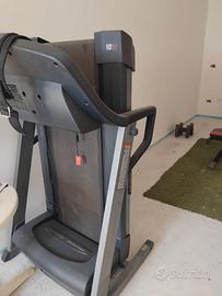 Attrezzi palestra