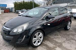 Opel Corsa 1.2 5 porte Sport
