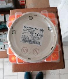 N. 14 rilevatori di fumo più basi ( Notifier )