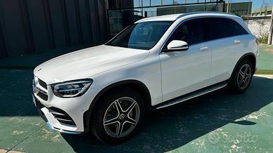 Mercedes GLC 200d 4 Matic- Premium Plus- AMG Line