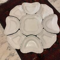 Composizione 9 piatti bianchi da portata