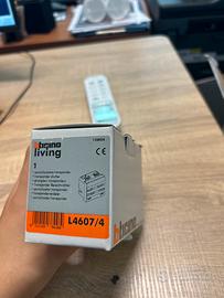 L4607/4  living