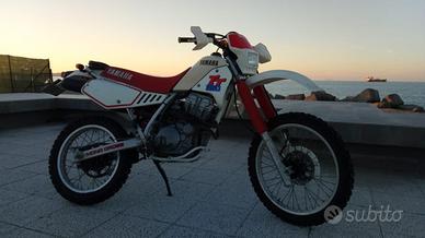 Yamaha TT350 conservato