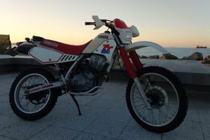Yamaha TT350 conservato