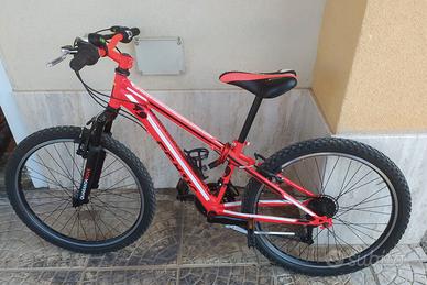 Bibicletta mountan bike 24"