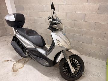 Piaggio beverly s 300
