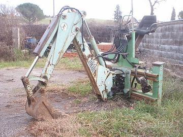 Braccio retro escavatore OMA A22